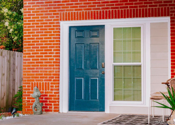118 Brantwood Drive