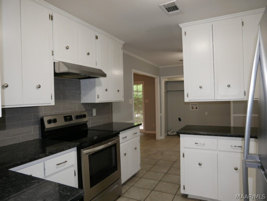 3411 Royal Carriage Drive
