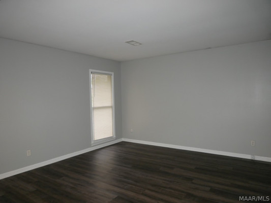 3411 Royal Carriage Drive