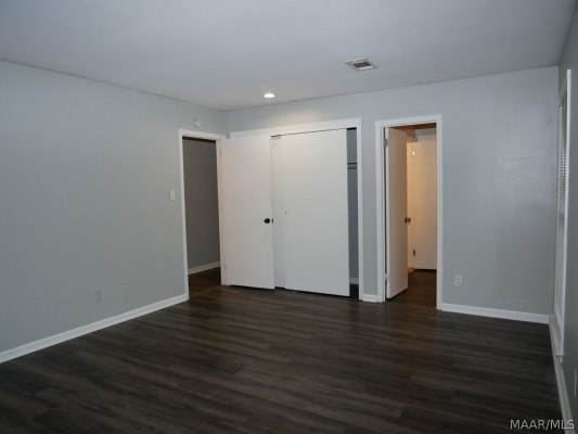 3411 Royal Carriage Drive