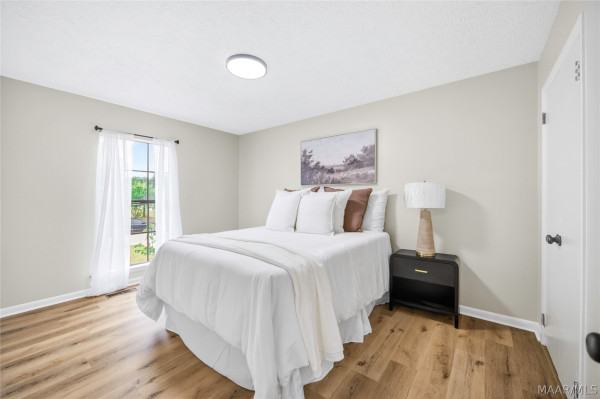 416 HONEYSUCKLE Drive