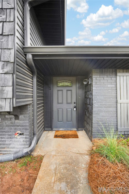 416 HONEYSUCKLE Drive
