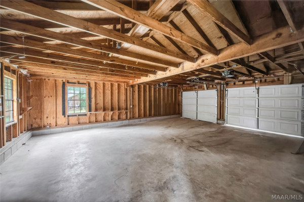 416 HONEYSUCKLE Drive