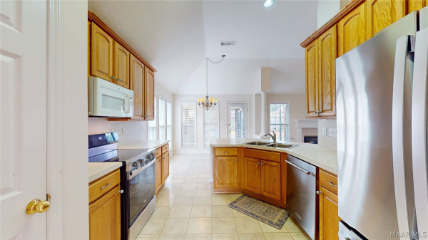 7761 STEELE RIDGE Drive