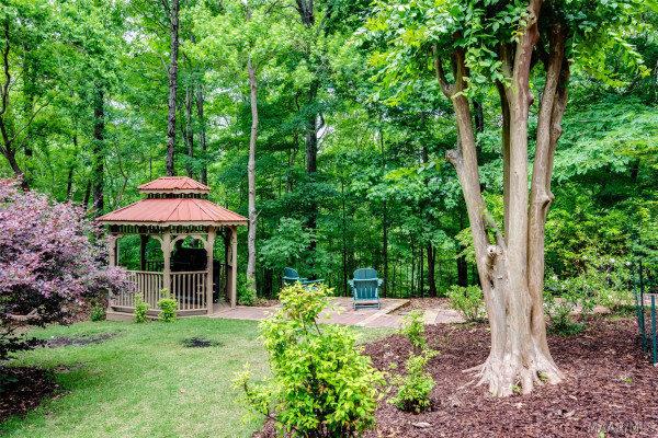 50 Orchard Trace