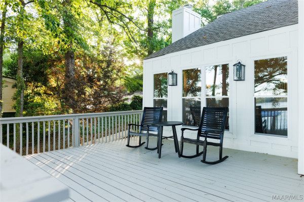 1007 Shoal Creek Drive