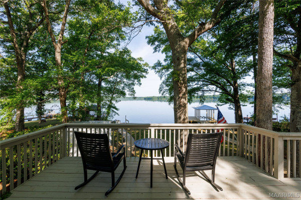 1007 Shoal Creek Drive