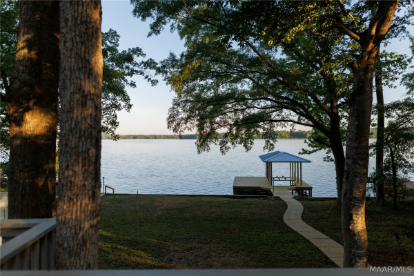 1007 Shoal Creek Drive
