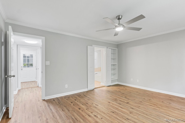 912 Running Brook Drive