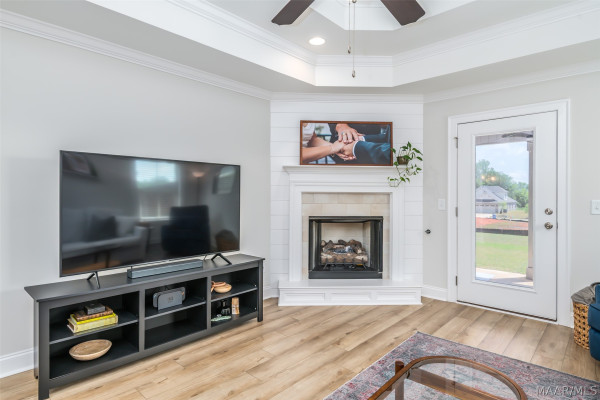738 Harbin Drive