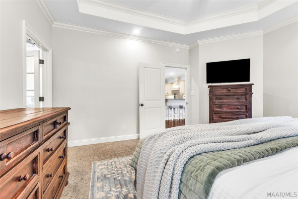 169 ABERCORN Drive