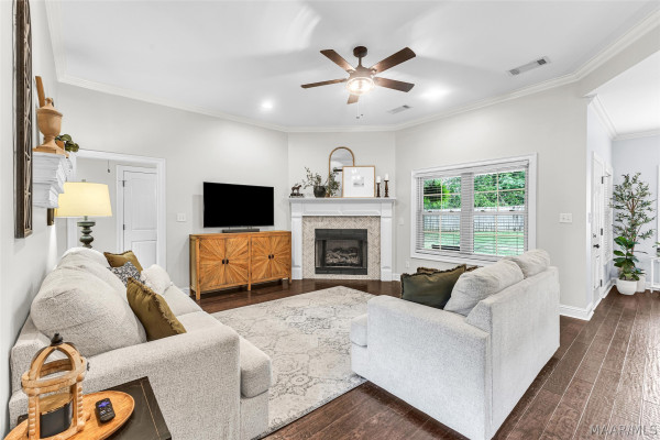 169 ABERCORN Drive