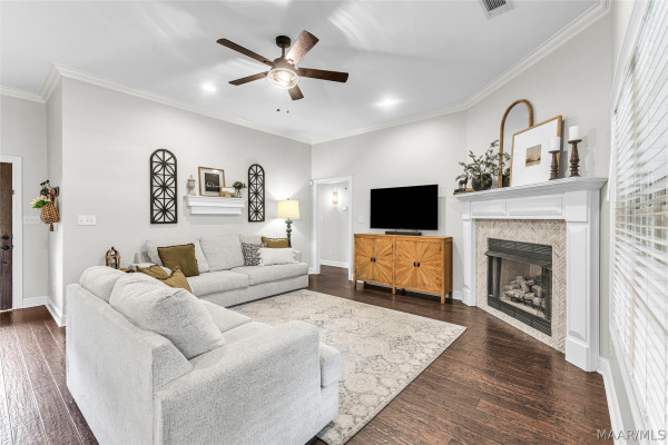 169 ABERCORN Drive