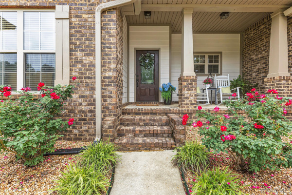 169 ABERCORN Drive