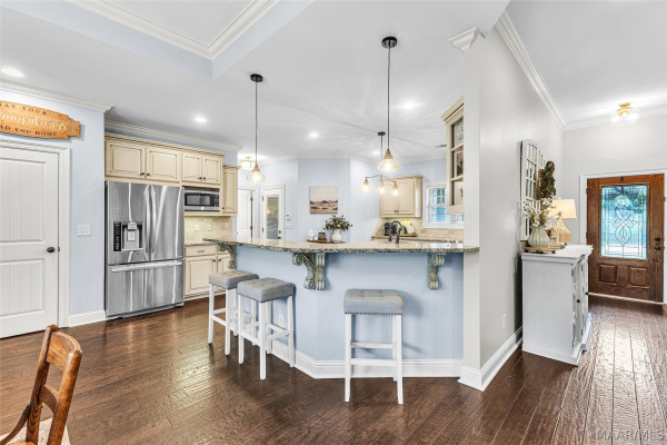 169 ABERCORN Drive