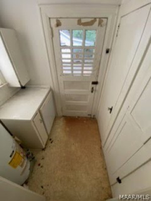 3325 Lexington Road