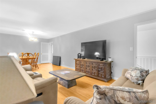 925 Green Forest Drive