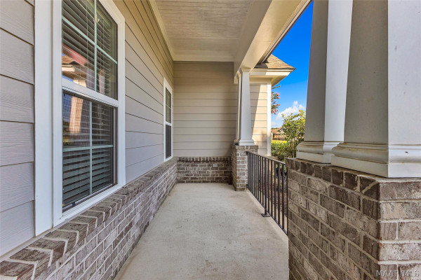 8828 Andress Court