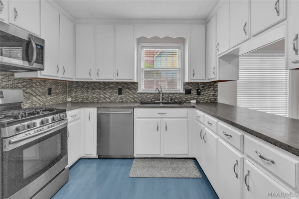 5879 Bridle Path Lane