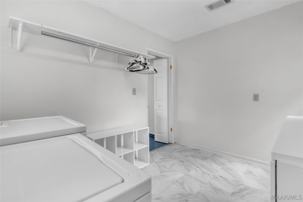 5879 Bridle Path Lane