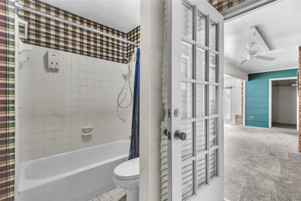 5879 Bridle Path Lane