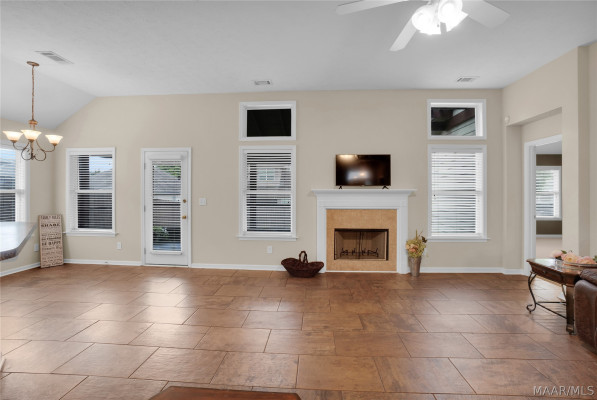 10449 DUNCANNON Trail