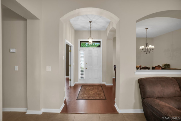 10449 DUNCANNON Trail
