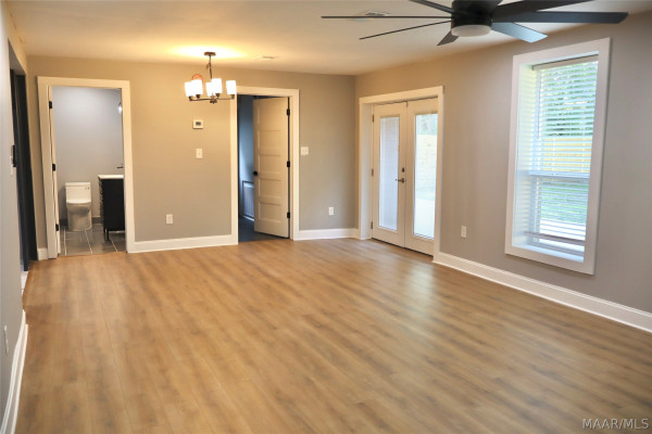 2405 Overhill Road
