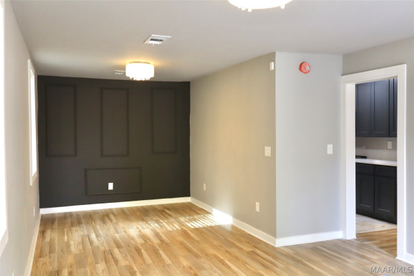 2405 Overhill Road