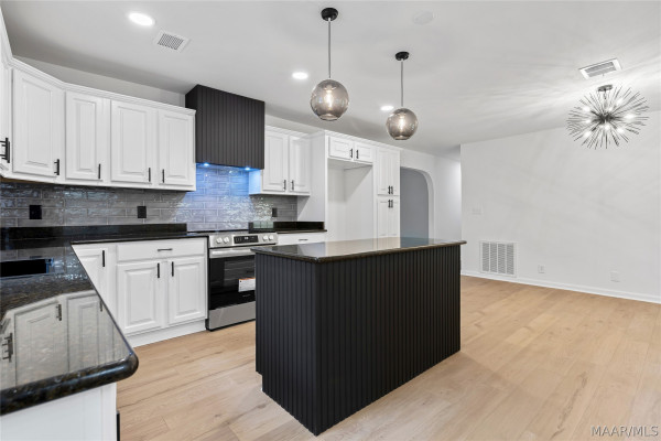 1948 Worley Lane