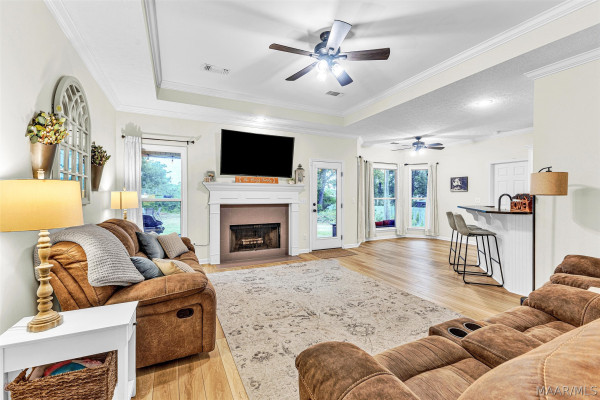 707 Pinetuckett Parkway