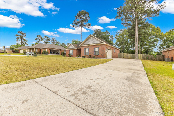 707 Pinetuckett Parkway