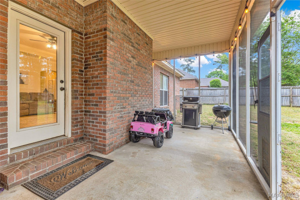 707 Pinetuckett Parkway
