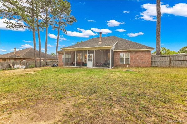 707 Pinetuckett Parkway