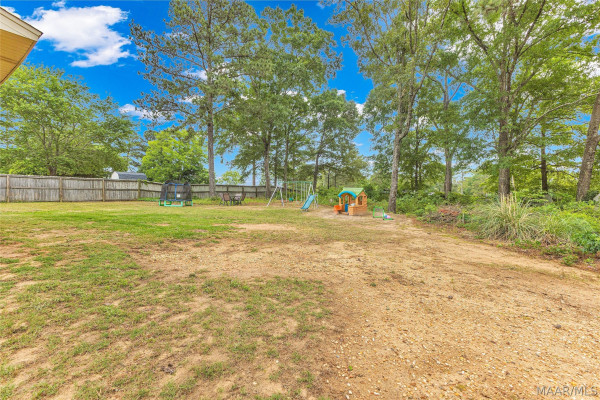 707 Pinetuckett Parkway