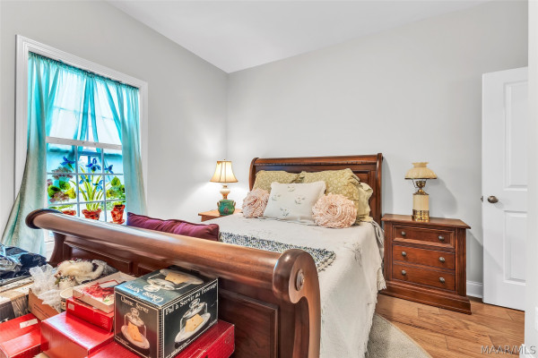 180 Flatwood Road