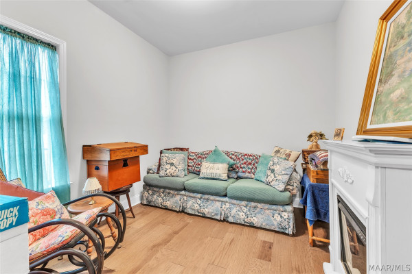 180 Flatwood Road