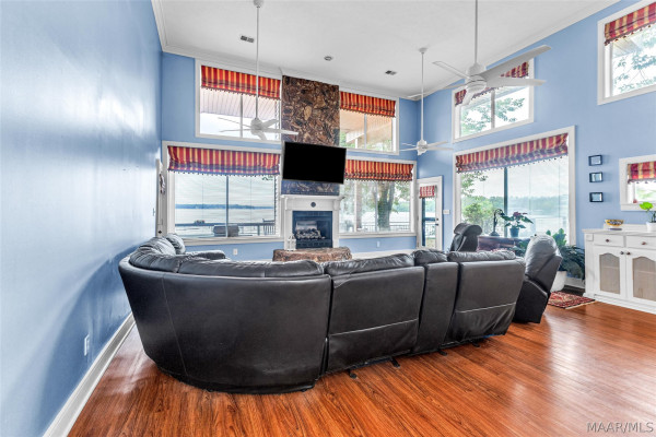 188 Ski Club Drive