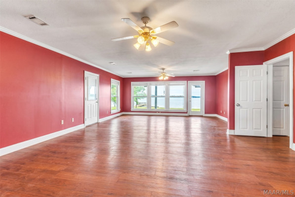 188 Ski Club Drive