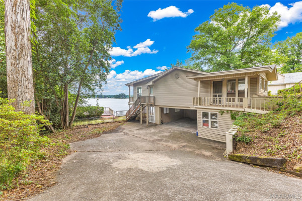188 Ski Club Drive