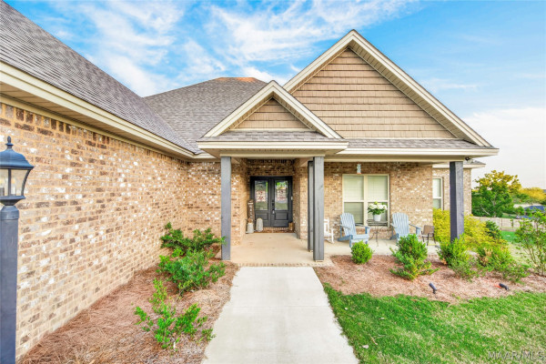 16 Village Knoll