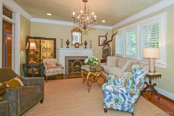 1348 Magnolia Curve