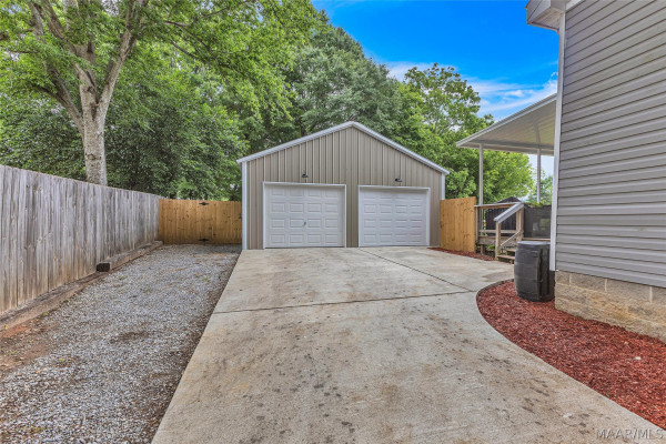 210 W Coosa Street