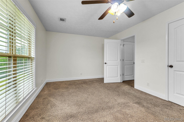 251 Uden Way