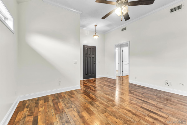 251 Uden Way