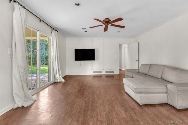 3318 Sommerville Drive