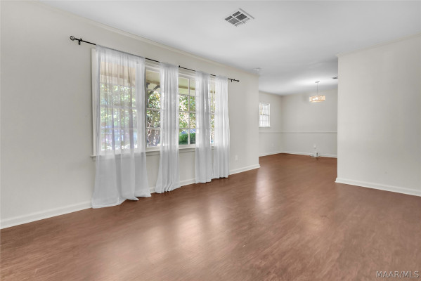 3318 Sommerville Drive