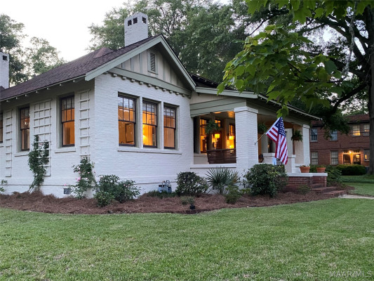 1904 Ridge Avenue