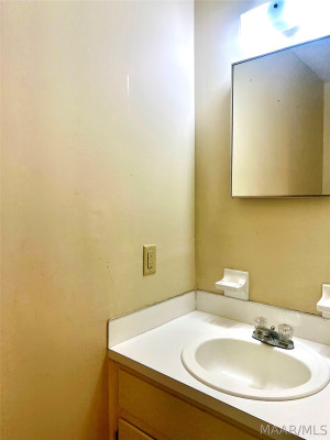 1205 Seth Johnson Drive