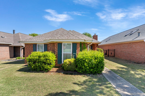 1715 PEBBLE CREEK Drive